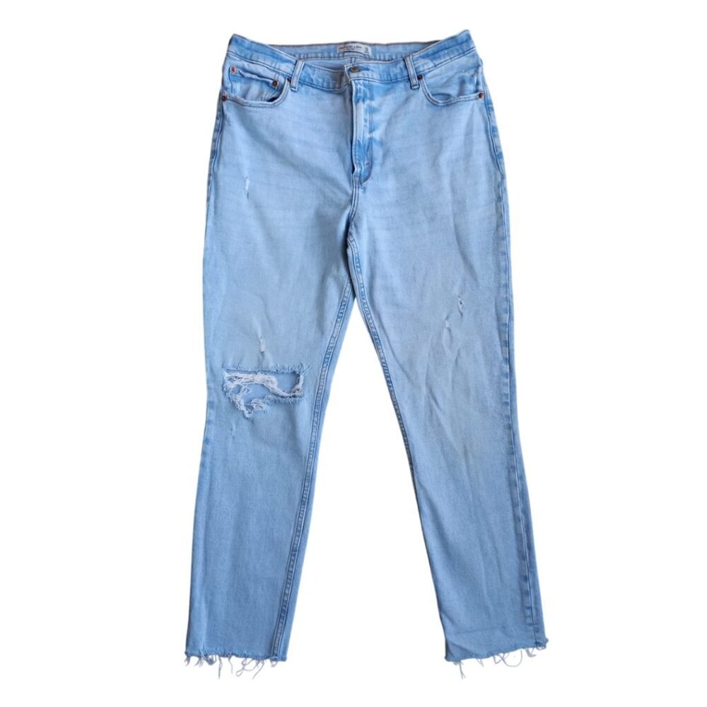 Abercrombie & Fitch The Skinny High Rise Distressed Jeans - Light Wash Denim, Si